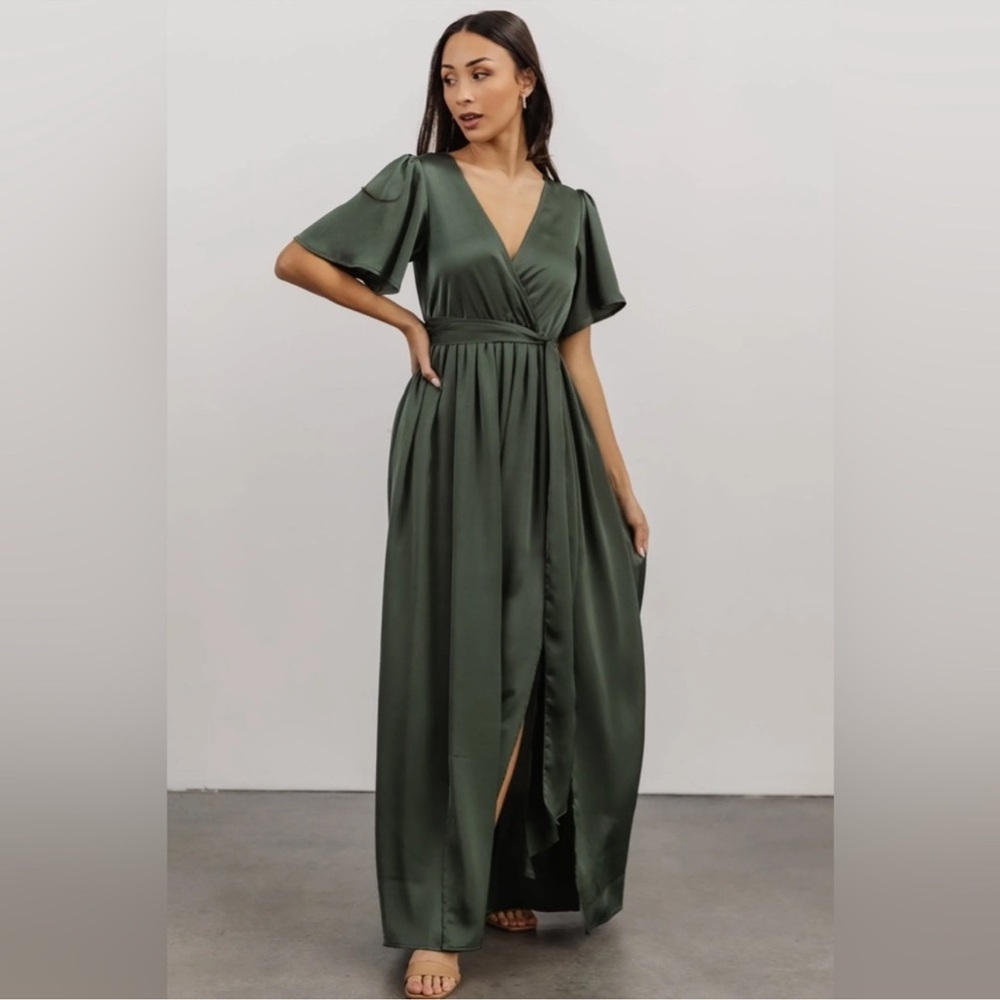 Baltic Born Elegant Green Wedding Dress